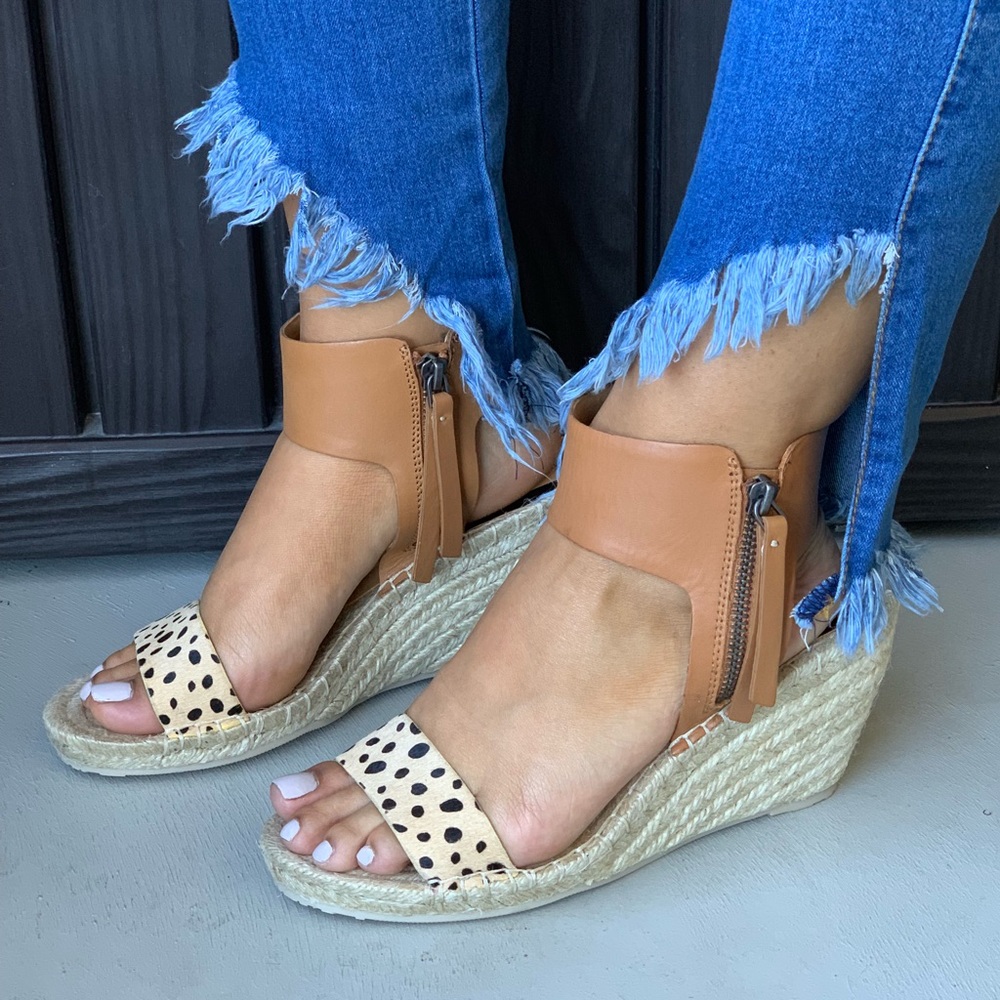 NIB Jute Calf Hair Leopard Leather Wedge Sandal - Picture 1 of 5